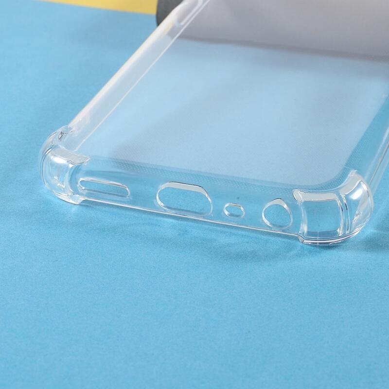 Průhledný gelový obal se zesílenými rohy na mobil Oppo A16s/A54s - průhledný