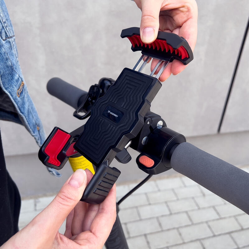 Wozinsky kovový odolný držák WBHBK4 na mobil na kolo a koloběžku - černý